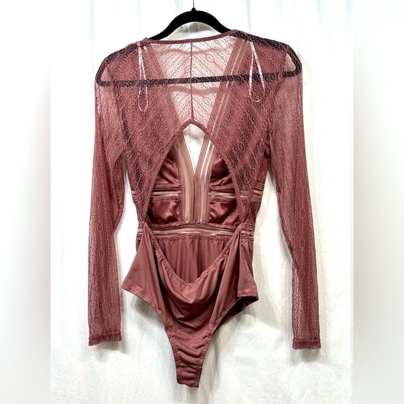 Sold - Picture 5 of 11